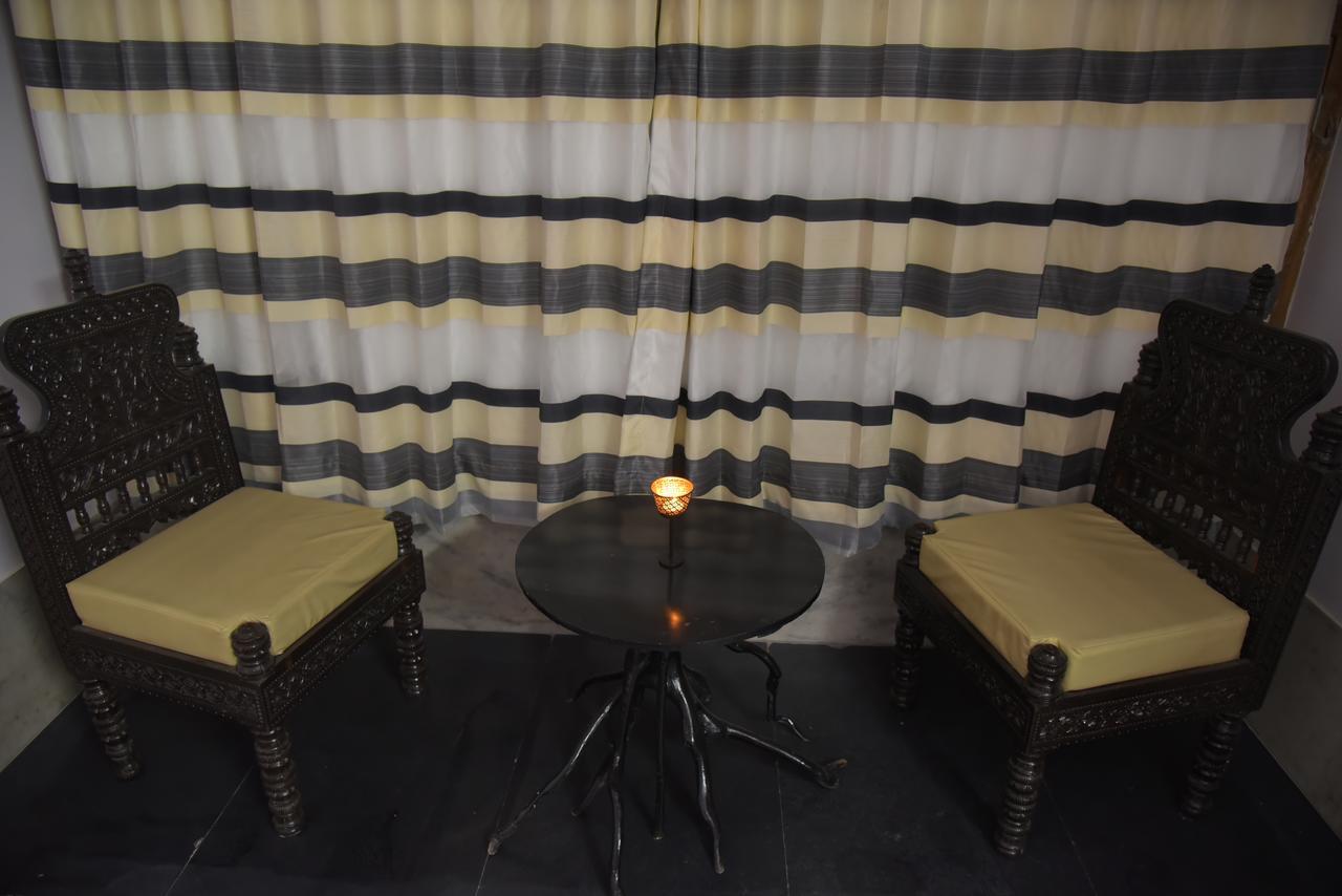 Mahavir Niwas Acomodação com café da manhã Udaipur Exterior foto